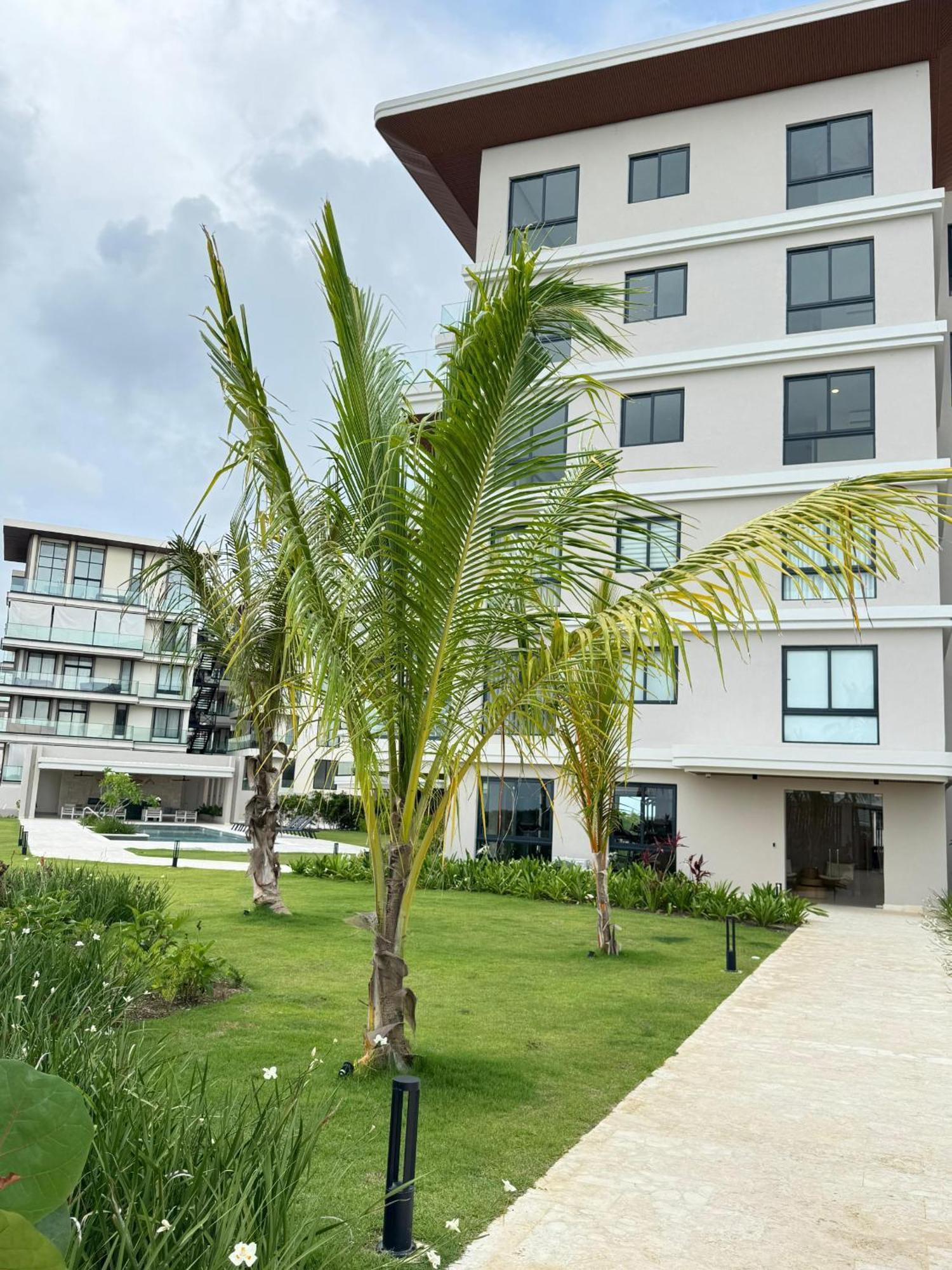 Apartment With Balcony And Pool View In Cap Cana Punta Cana